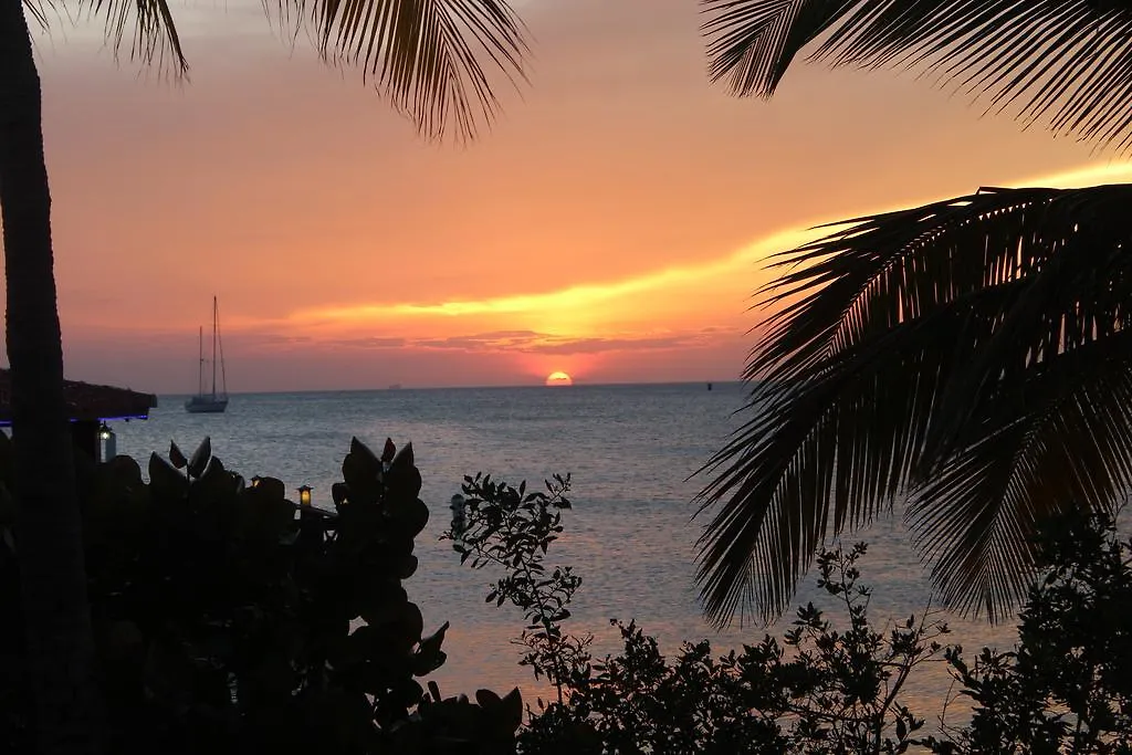 Aruba Surfside Marina Hotel Oranjestad 2*,